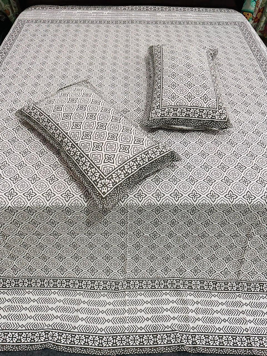 Paramphera Studio Black & White Geometric Cotton King Size Bedsheet with 2 Pillow Covers | 280 TC | 100 x 108 Inches