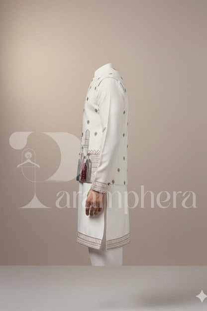 Hand-Embroidered Kurta Set: Modern Indian Wedding Outfit