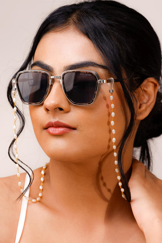 Handmade Pearl Sunglass Chain | Gold Eyeglass Holder