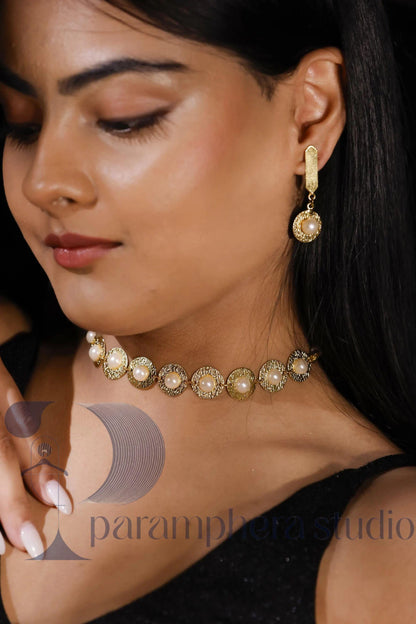 Golden Pearl Choker Necklace & Earrings | Hammered Disc Jewelry Set
