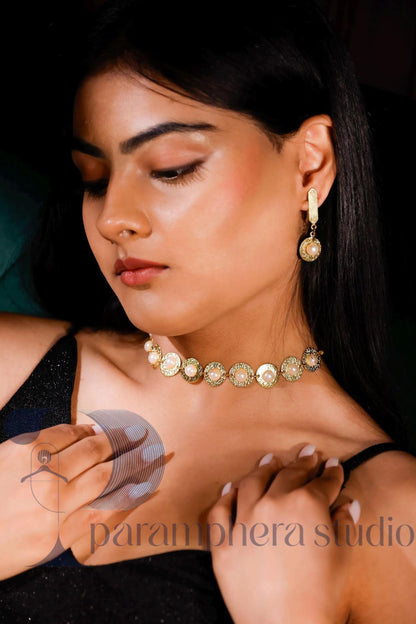 Golden Pearl Choker Necklace & Earrings | Hammered Disc Jewelry Set